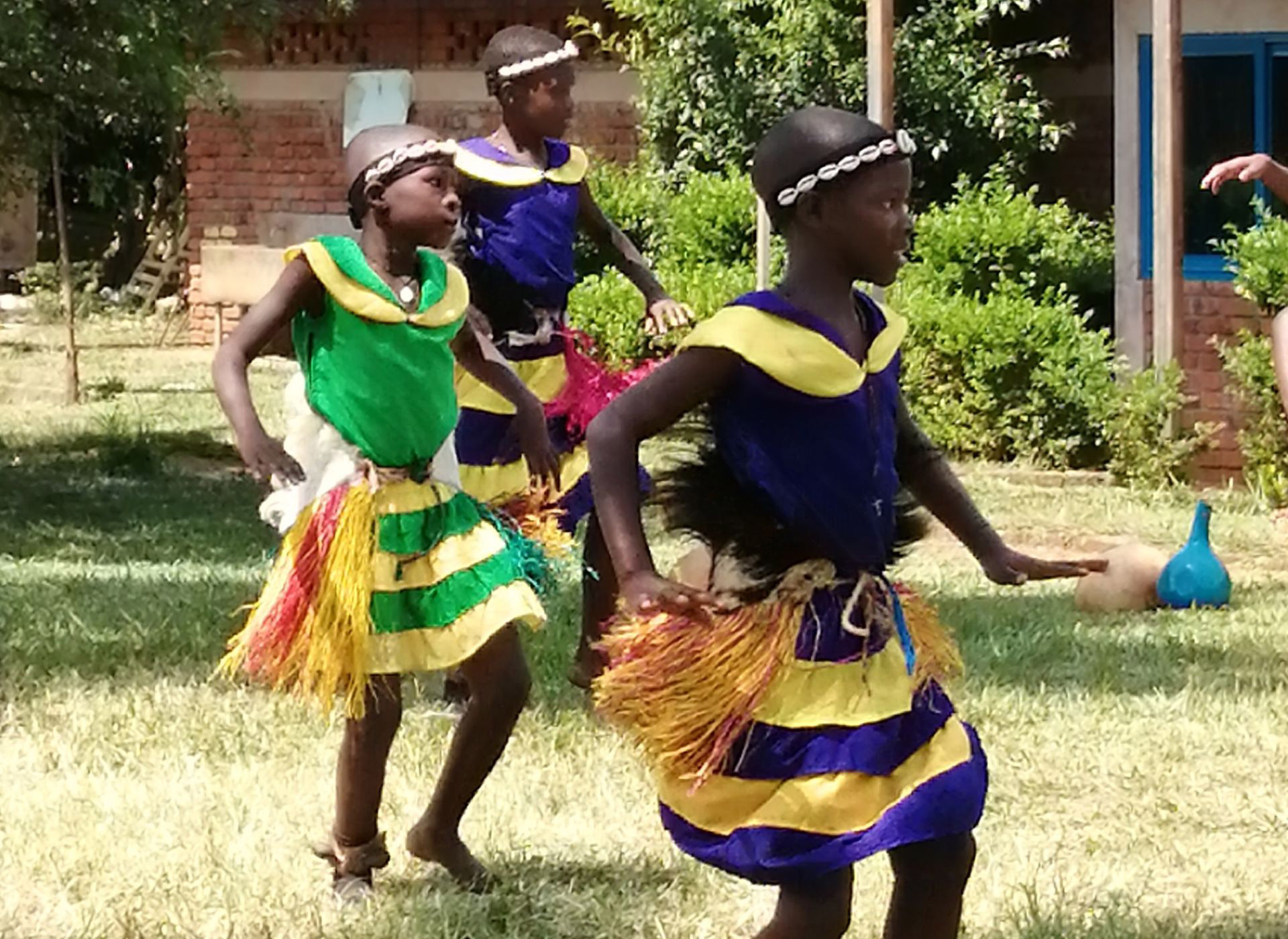 Danzas de Uganda: ritmo, tradición y celebración